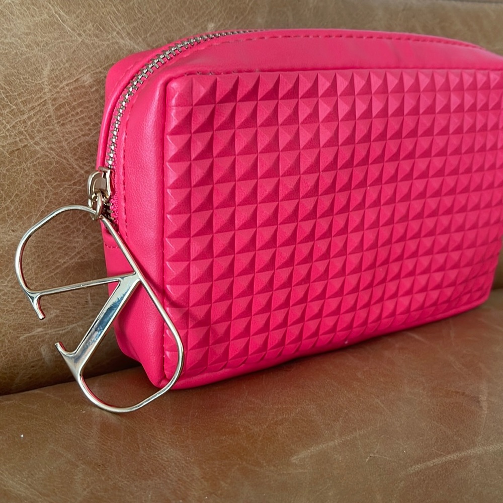 Valentino make up bag . New .